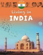 Living in India / Jen Green.
