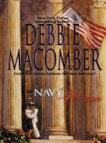 Navy woman / Debbie Macomber.