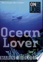 Ocean lover : Mark Dawson : marine biologist's journal / Lisa Thompson.