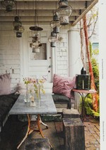 Gardenista : the definitive guide to stylish outdoor spaces / Michelle Slatalla, with the editors of Gardenista ; edited by Julie Carlson ; photographs by Matthew Williams.